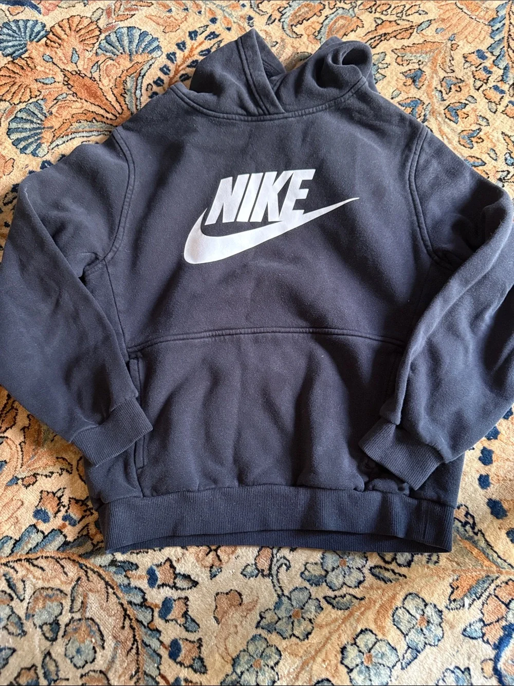 Nike Black Hoodie with White Logo kids 10y 🖤